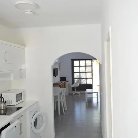Fuer 5 Personen Ca- 65 M² In Puerto Del Carmen- Lanzarote - Suedkueste Von Lan By Interhome * プエルト・デル・カルメン
