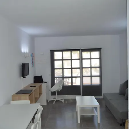 公寓 Fuer 5 Personen Ca- 65 M² In Puerto Del Carmen- Lanzarote - Suedkueste Von Lan By Interhome *