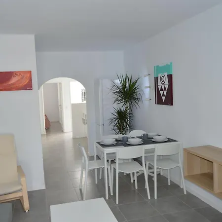 Fuer 5 Personen Ca- 65 M² In Puerto Del Carmen- Lanzarote - Suedkueste Von Lan By Interhome 公寓 *