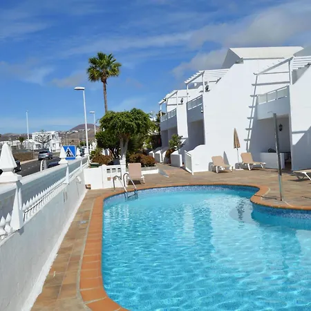 Fuer 5 Personen Ca- 65 M² In Puerto Del Carmen- Lanzarote - Suedkueste Von Lan By Interhome アパート プエルト・デル・カルメン