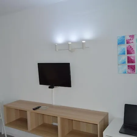 Fuer 5 Personen Ca- 65 M² In Puerto Del Carmen- Lanzarote - Suedkueste Von Lan By Interhome Puerto del Carmen (Lanzarote)